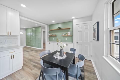 Tiny photo for 1549 Alpine Drive, Columbus, OH 43229 (MLS # 225044407)