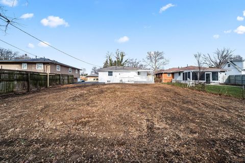 Tiny photo for 1549 Alpine Drive, Columbus, OH 43229 (MLS # 225044407)