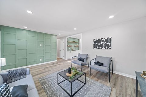 Tiny photo for 1549 Alpine Drive, Columbus, OH 43229 (MLS # 225044407)