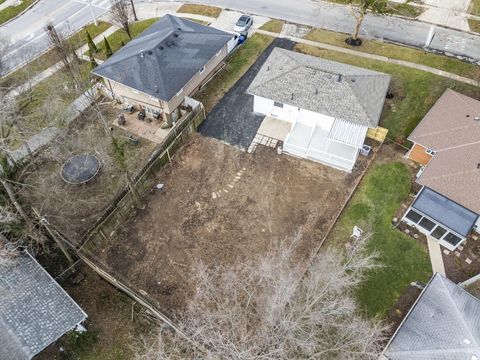 Tiny photo for 1549 Alpine Drive, Columbus, OH 43229 (MLS # 225044407)