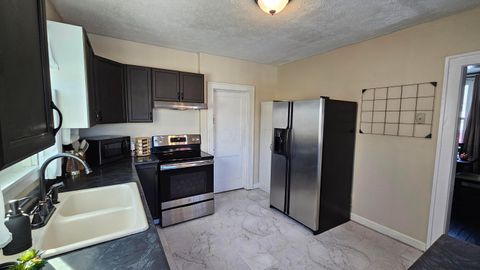 Tiny photo for 463 Laurel Street, Chillicothe, OH 45601 (MLS # 225045049)