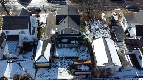 Tiny photo for 463 Laurel Street, Chillicothe, OH 45601 (MLS # 225045049)