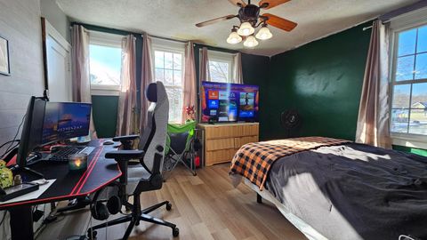 Tiny photo for 463 Laurel Street, Chillicothe, OH 45601 (MLS # 225045049)