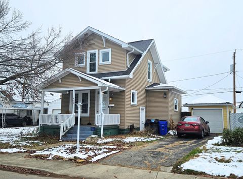 Photo of 463 Laurel Street, Chillicothe, OH 45601 (MLS # 225045049)