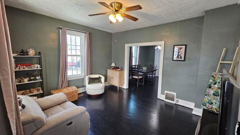 Tiny photo for 463 Laurel Street, Chillicothe, OH 45601 (MLS # 225045049)