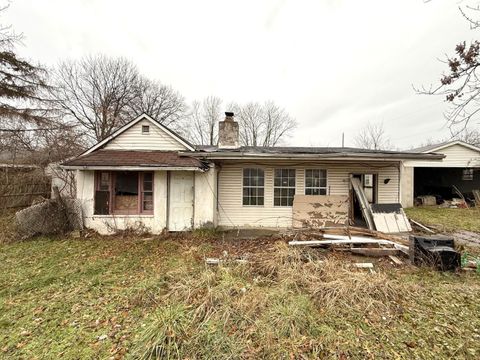 Photo of 1815 Brown Road, Columbus, OH 43223 (MLS # 225045931)