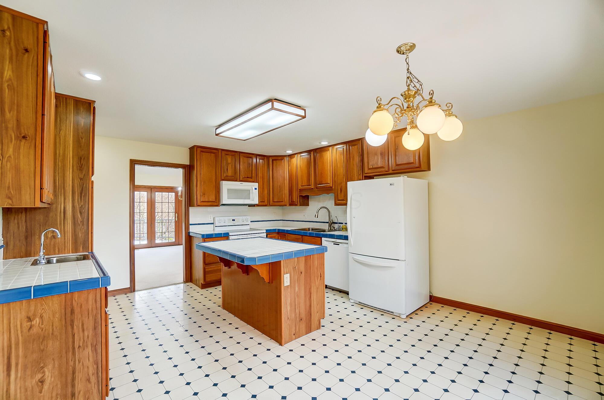 11800 Poplar Creek Road, Baltimore, Ohio image 29