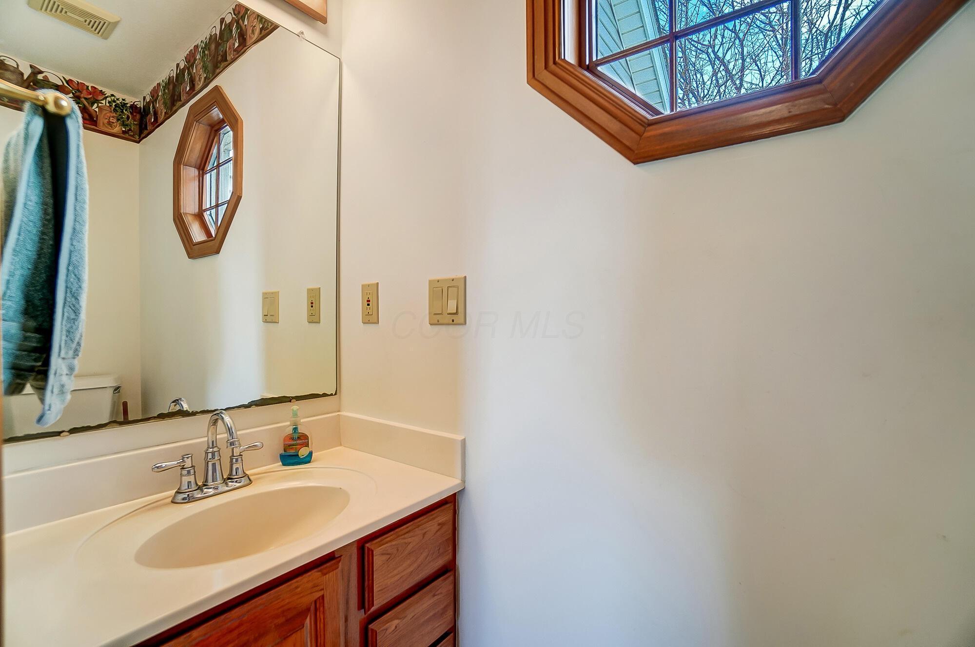 11800 Poplar Creek Road, Baltimore, Ohio image 49
