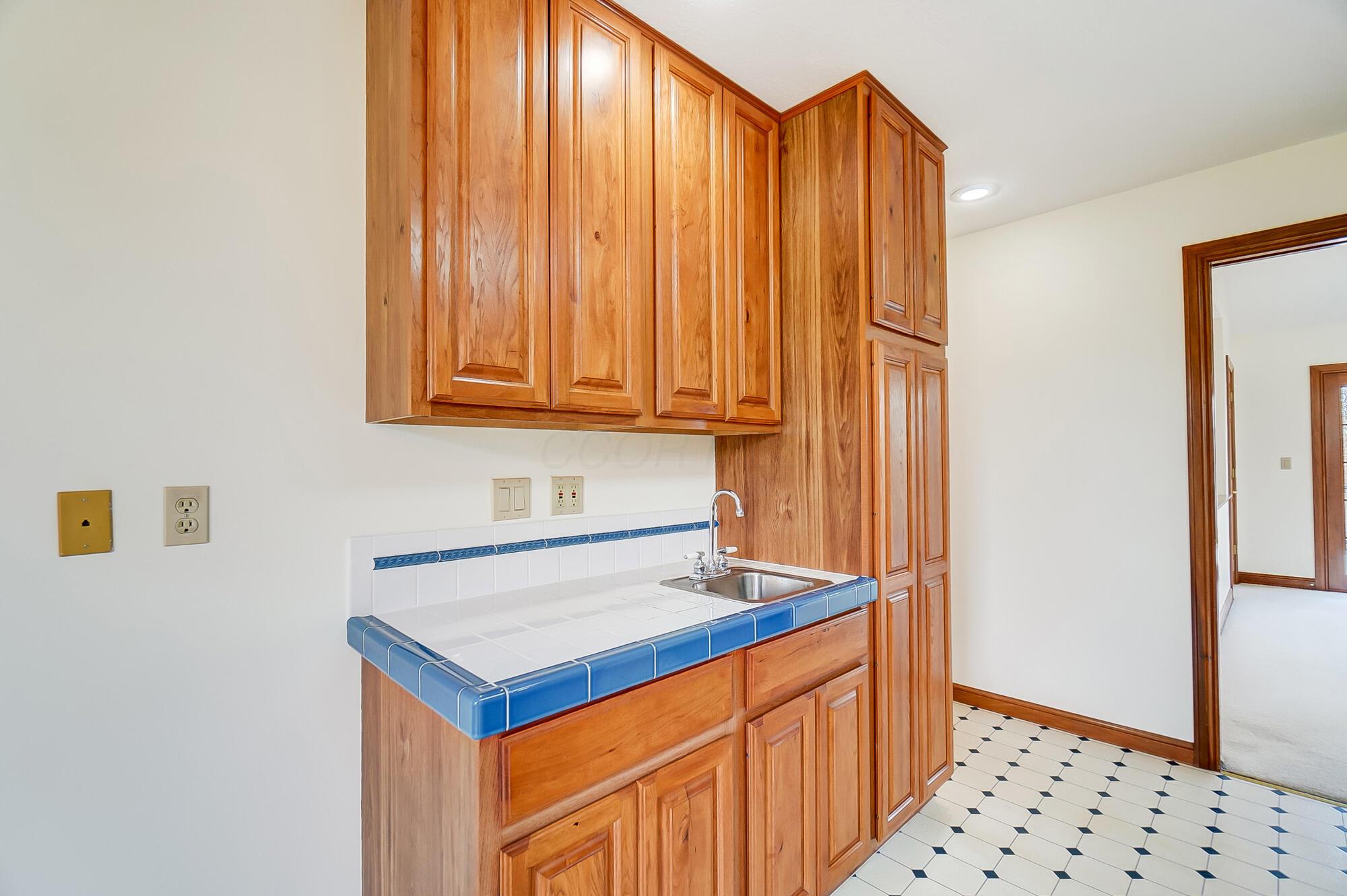 11800 Poplar Creek Road, Baltimore, Ohio image 28
