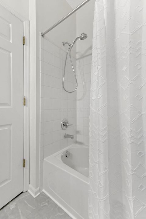 Tiny photo for 147 Shadymere Lane 5 #5, Columbus, OH 43213 (MLS # 225039508)