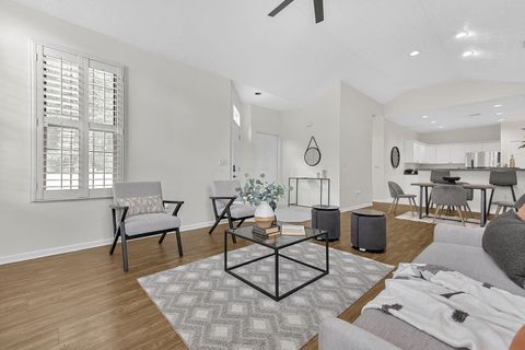 Tiny photo for 147 Shadymere Lane 5 #5, Columbus, OH 43213 (MLS # 225039508)