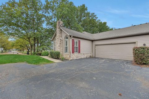 Tiny photo for 147 Shadymere Lane 5 #5, Columbus, OH 43213 (MLS # 225039508)