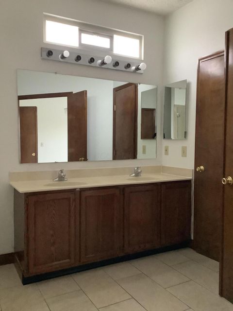 Tiny photo for 8675 Kingsley Drive, Reynoldsburg, OH 43068 (MLS # 225045351)