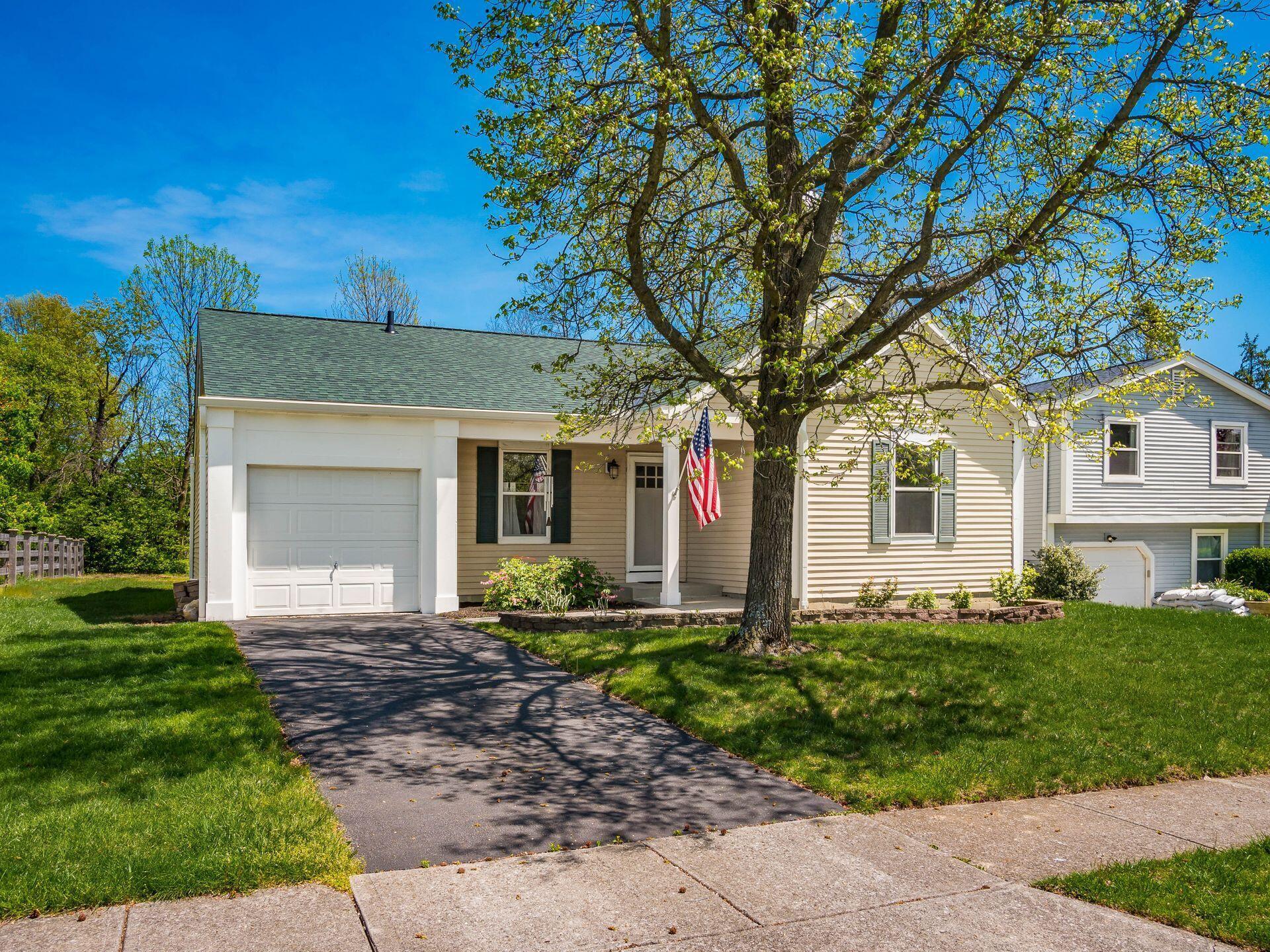 8280 Waco Lane, Powell, Ohio image 1
