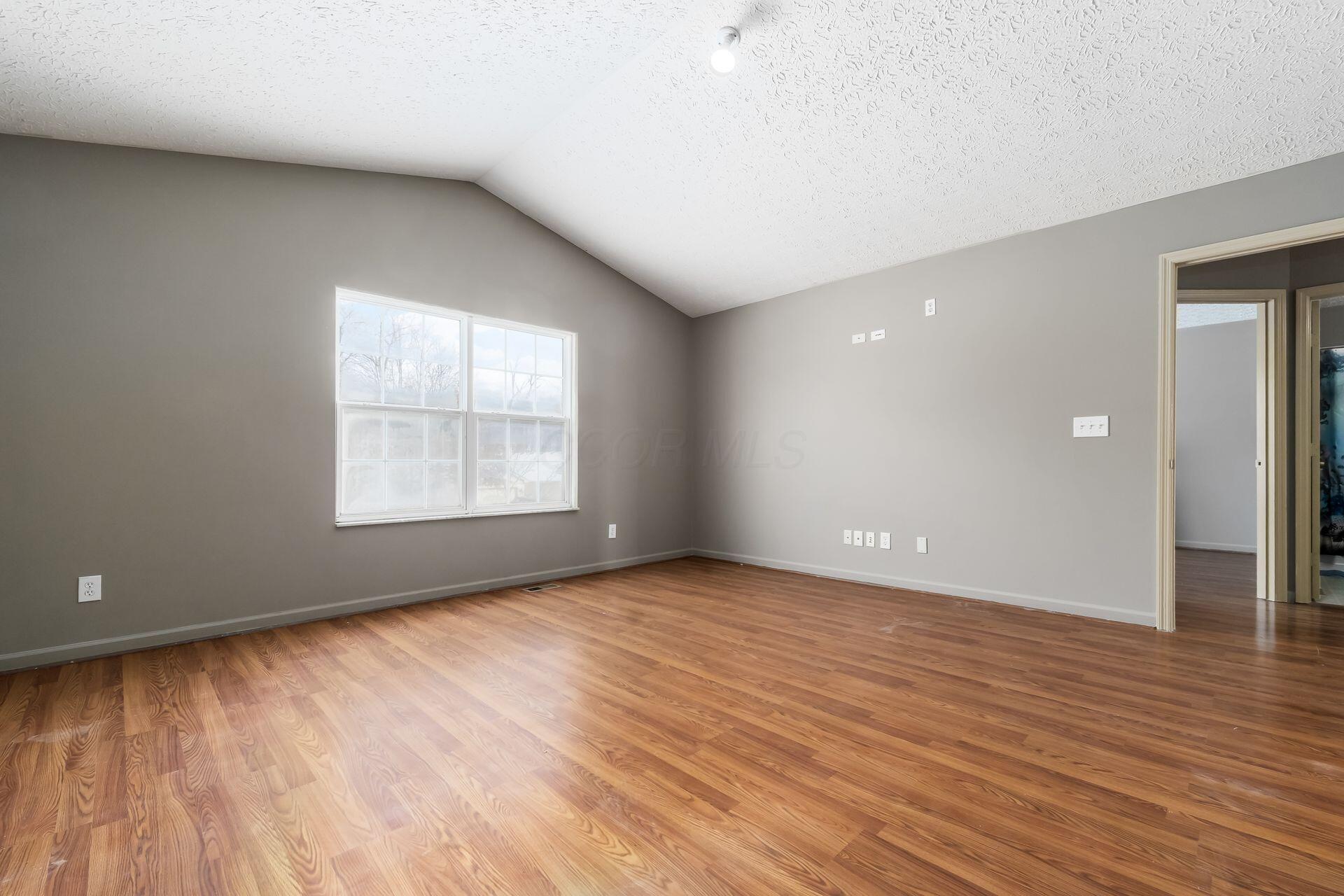 3919 Rosette Drive, Grove City, Ohio image 18