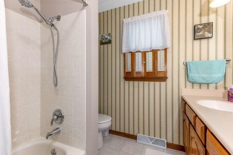 Tiny photo for 1030 Rhoda Lane NE, Lancaster, OH 43130 (MLS # 226022839)