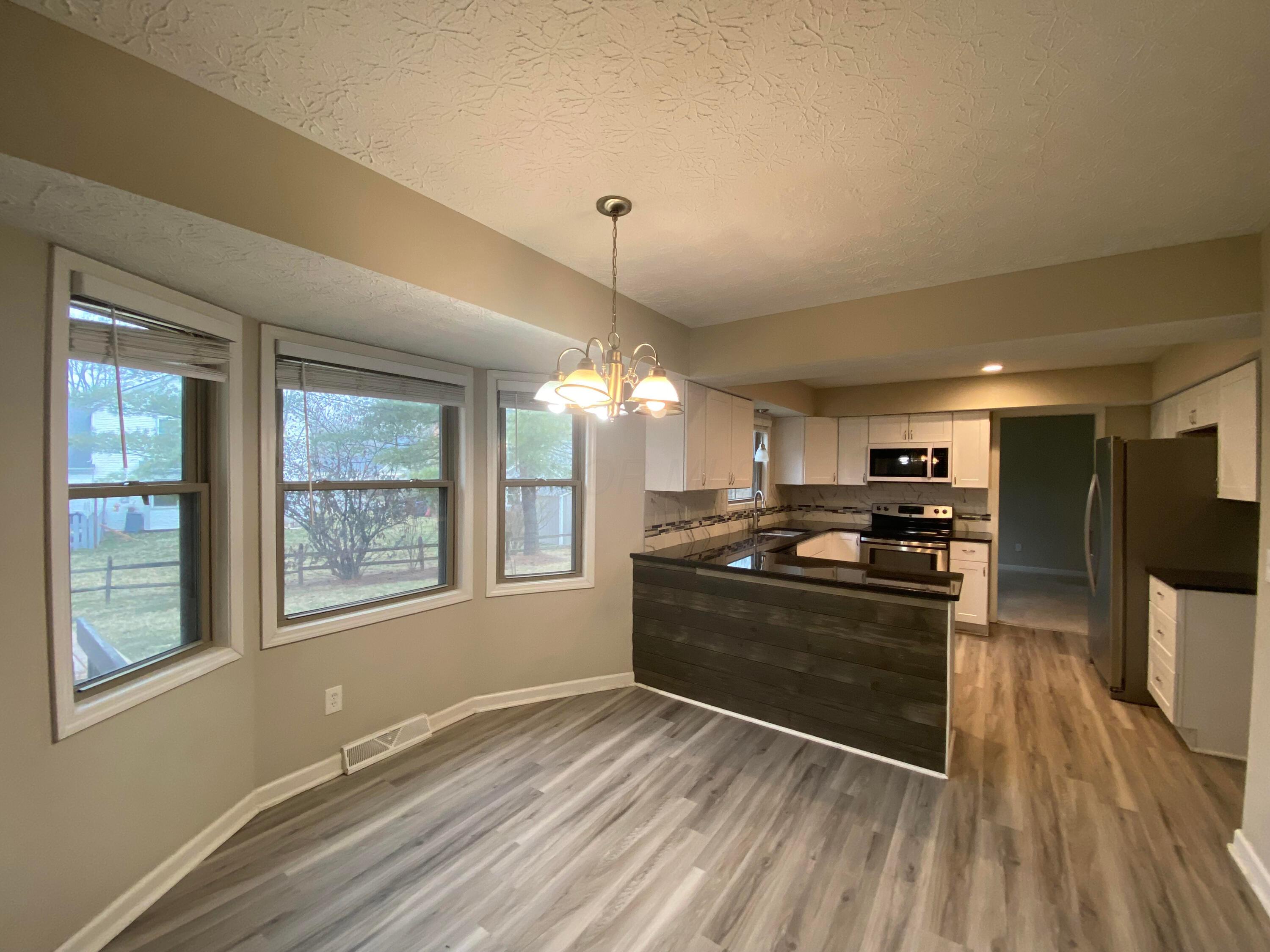 961 Charterhouse Court, Westerville, Ohio image 6