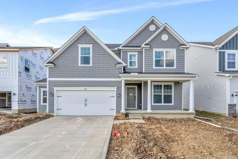 Photo of 189 Mahogany Drive, Lewis Center, OH 43035 (MLS # 225028255)