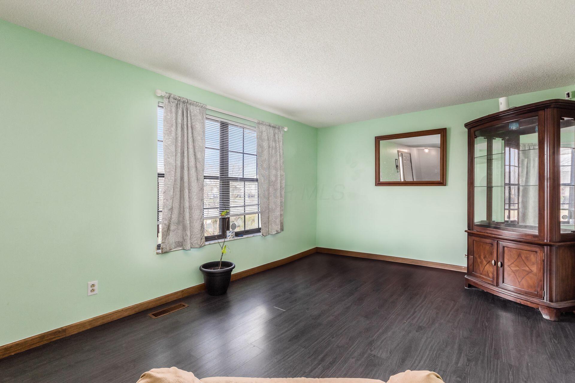 5800 Snowdrop Avenue, Galloway, Ohio image 6