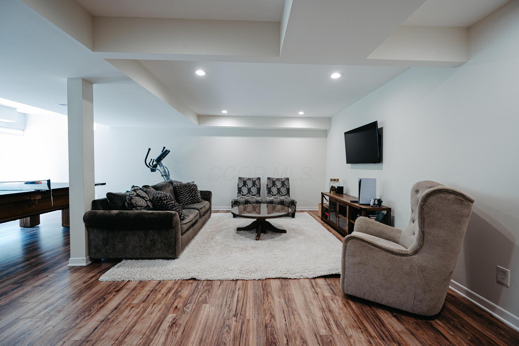 1355 Fisher Run Court, Columbus, Ohio image 39
