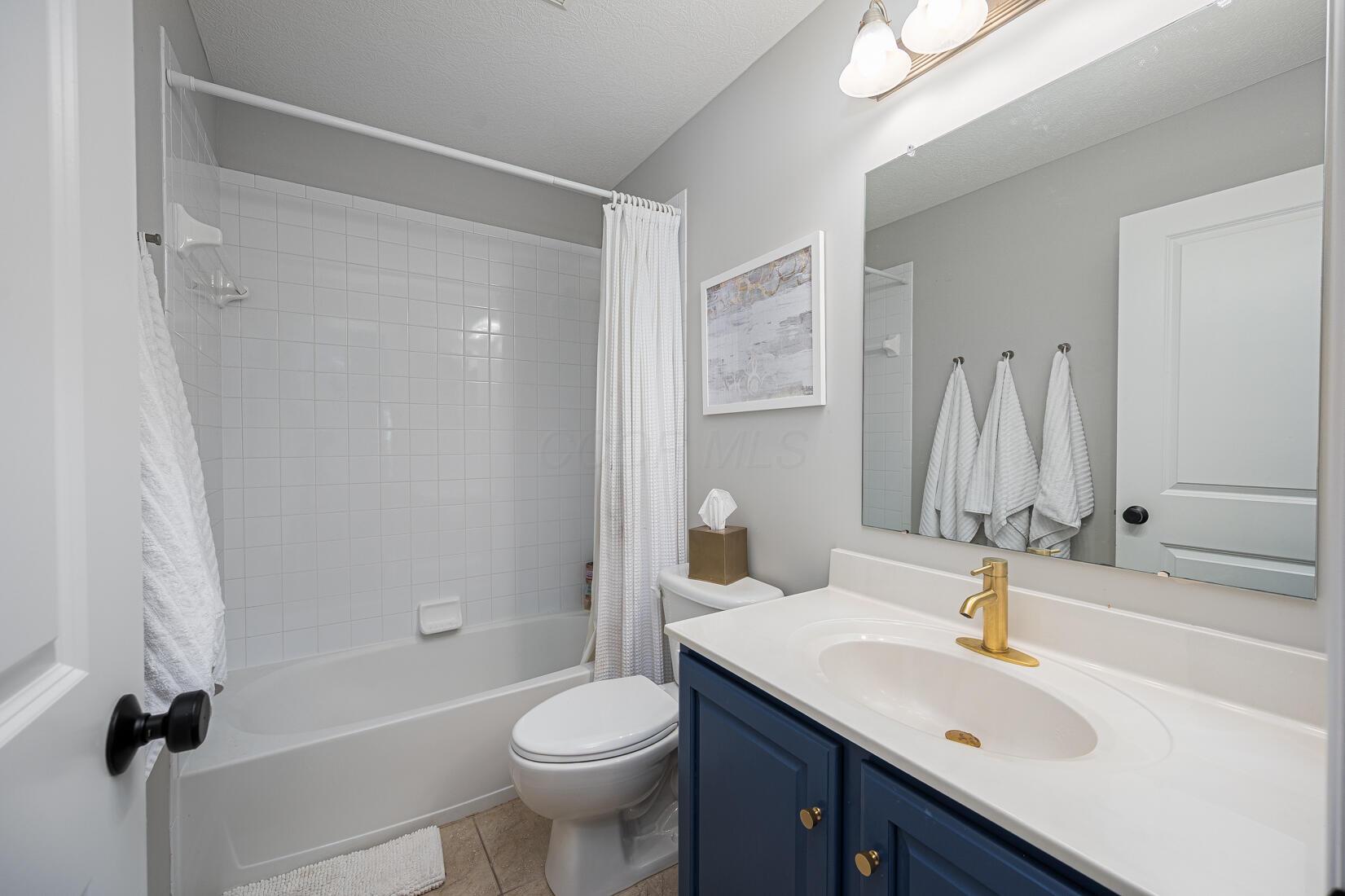 1355 Fisher Run Court, Columbus, Ohio image 32