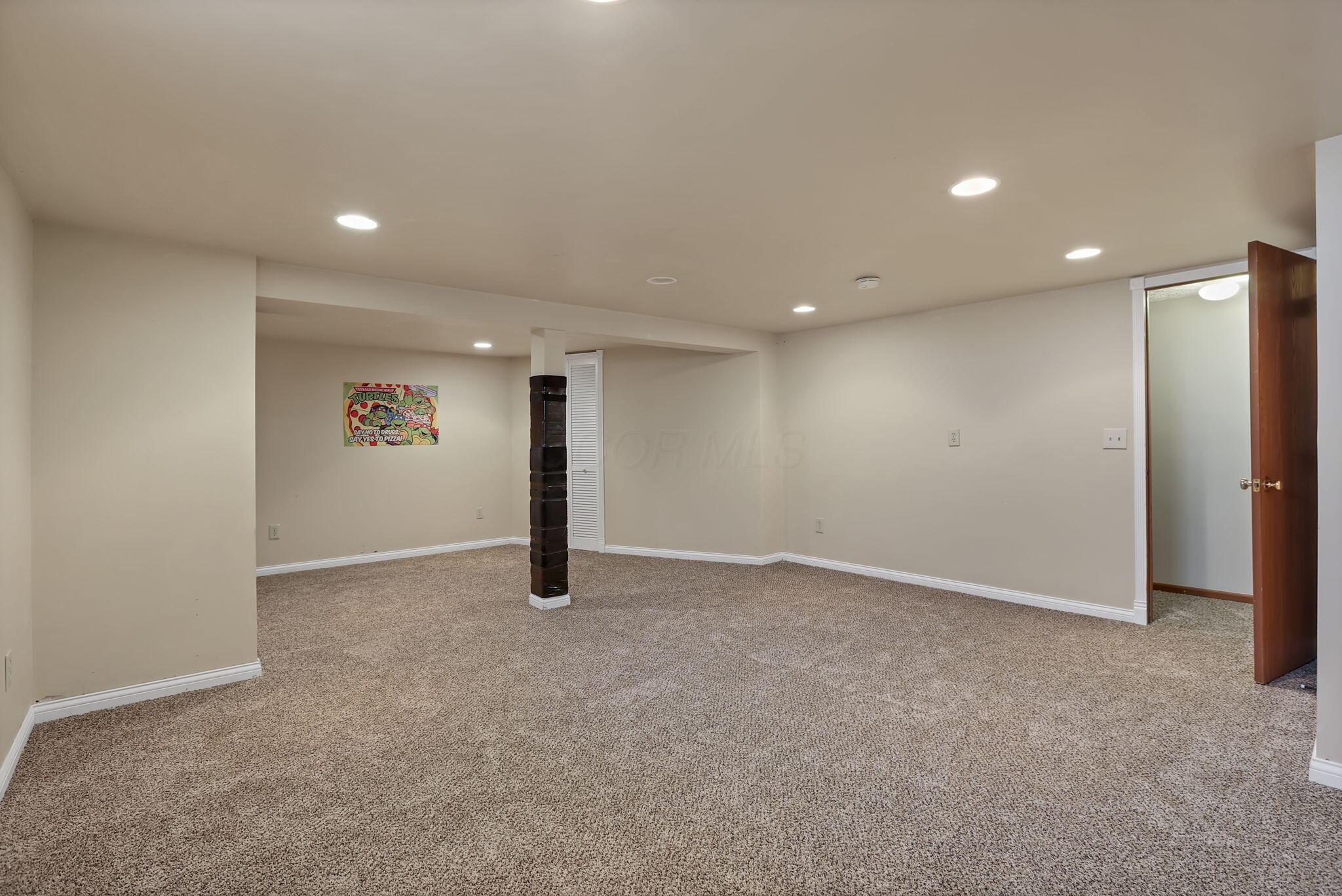 4807 Dori Park Drive, Hilliard, Ohio image 37
