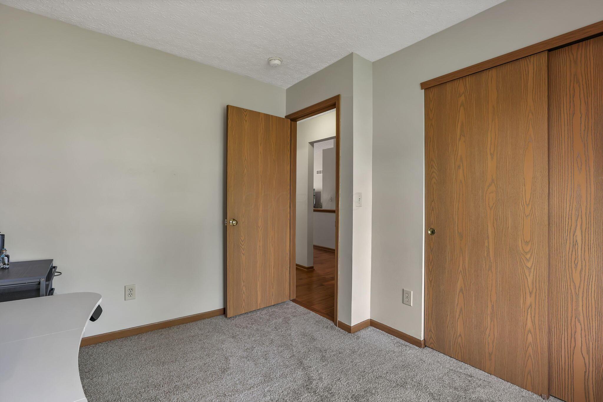 4807 Dori Park Drive, Hilliard, Ohio image 30