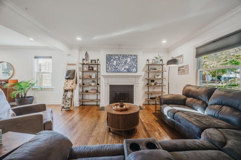 Tiny photo for 236 N Roosevelt Avenue, Bexley, OH 43209 (MLS # 226040079)