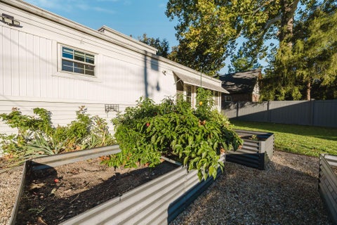 Tiny photo for 236 N Roosevelt Avenue, Bexley, OH 43209 (MLS # 226040079)