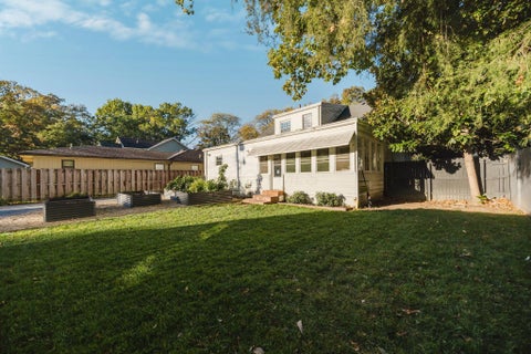 Tiny photo for 236 N Roosevelt Avenue, Bexley, OH 43209 (MLS # 226040079)