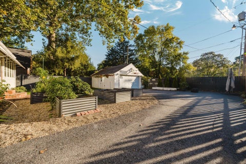 Tiny photo for 236 N Roosevelt Avenue, Bexley, OH 43209 (MLS # 226040079)