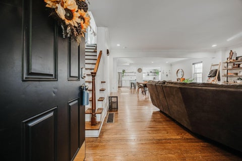 Tiny photo for 236 N Roosevelt Avenue, Bexley, OH 43209 (MLS # 226040079)