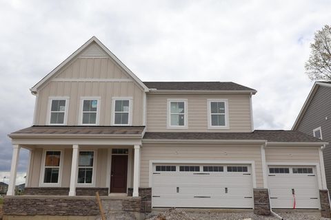 Photo of 8302 Greenhill Way, Sunbury, OH 43074 (MLS # 226005238)