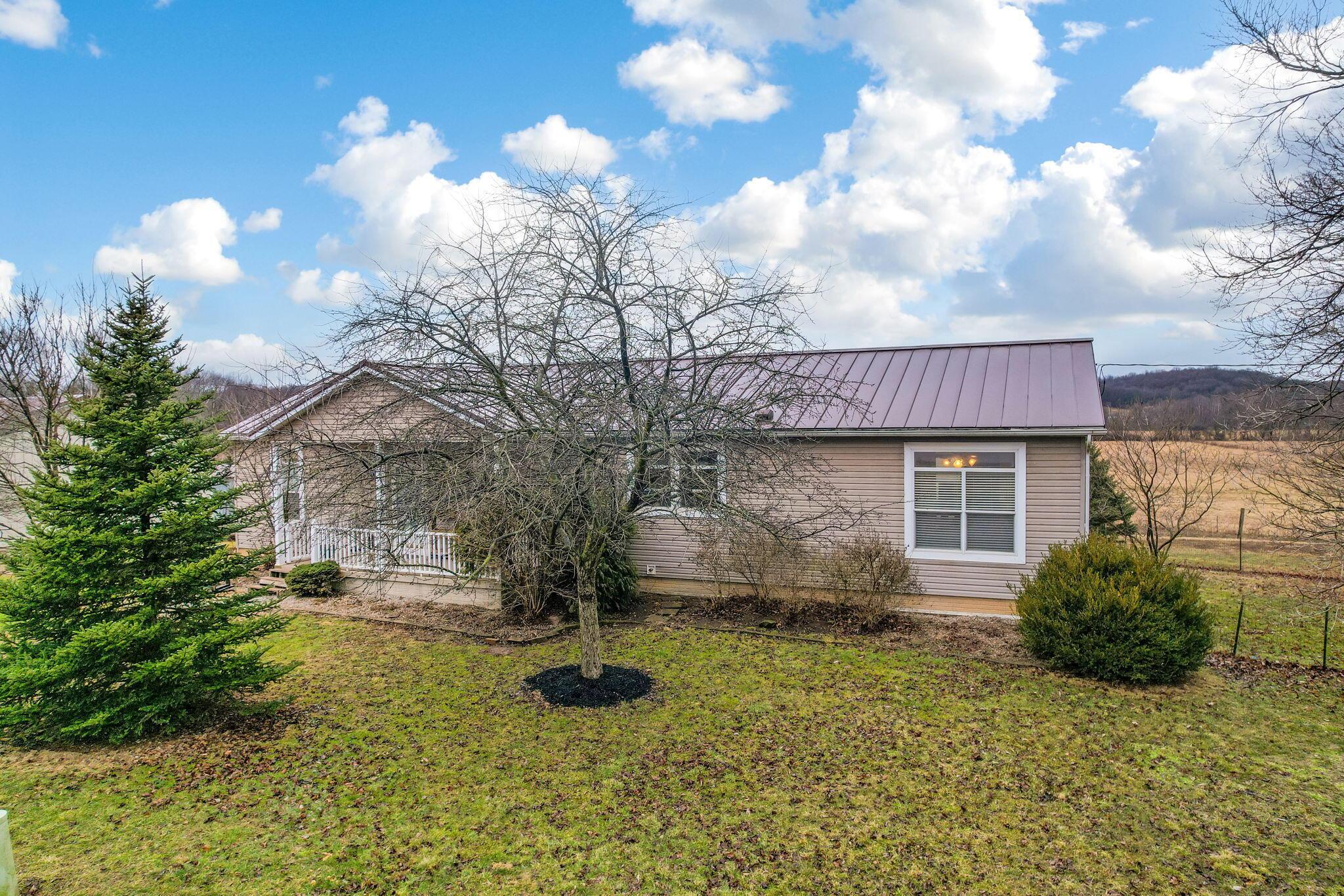 9001 Church Road, Frazeysburg, Ohio image 3