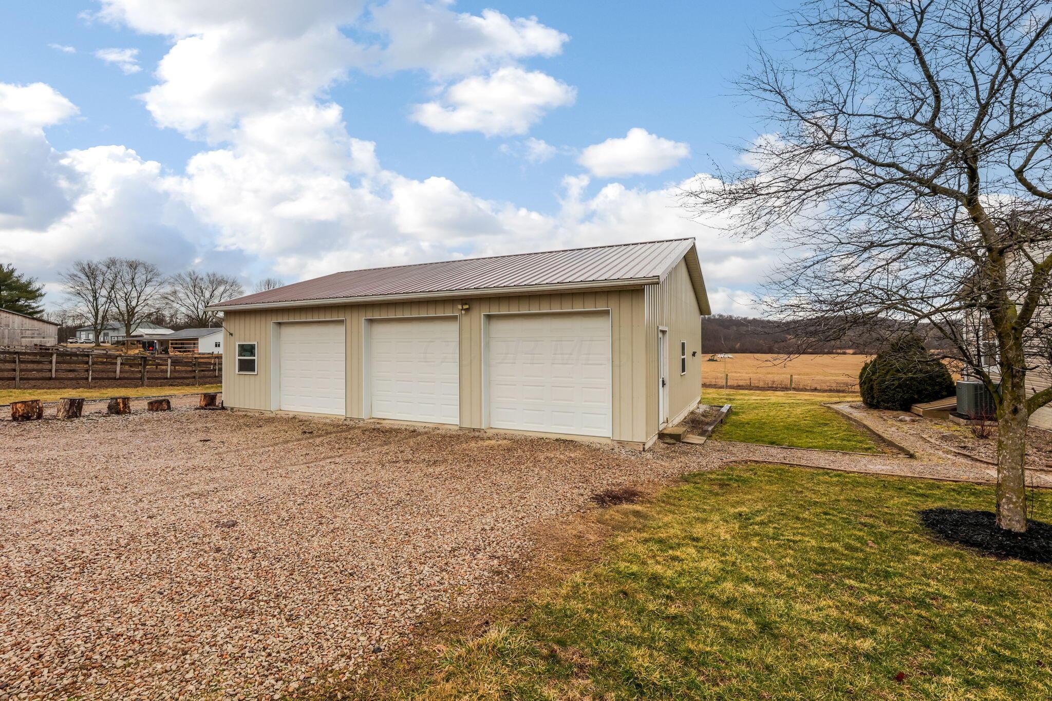 9001 Church Road, Frazeysburg, Ohio image 49