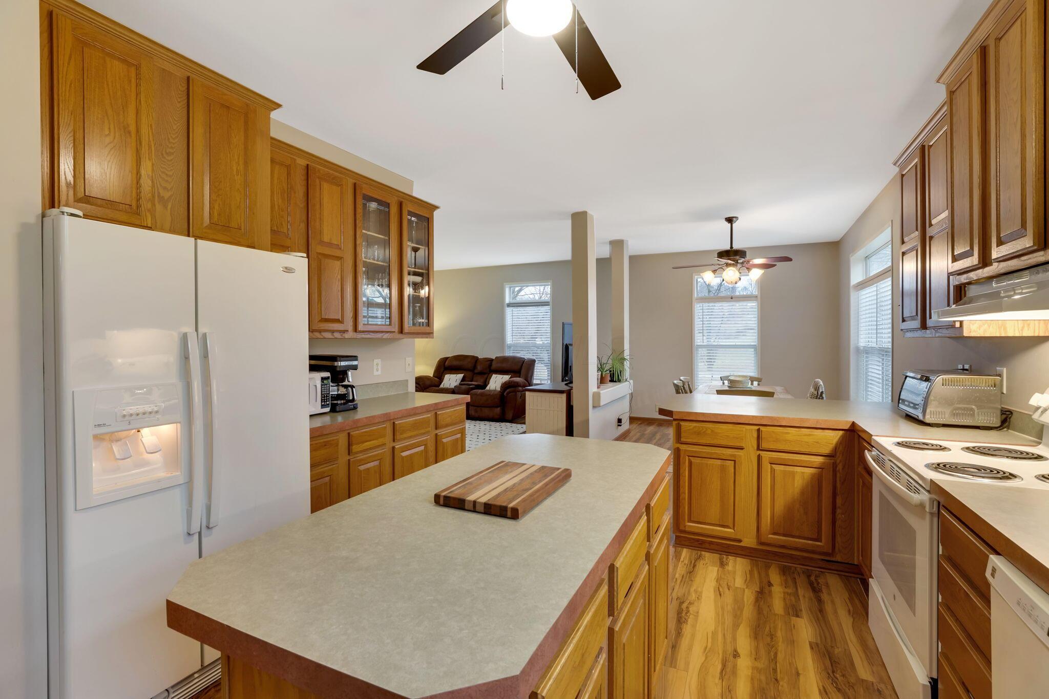 9001 Church Road, Frazeysburg, Ohio image 16