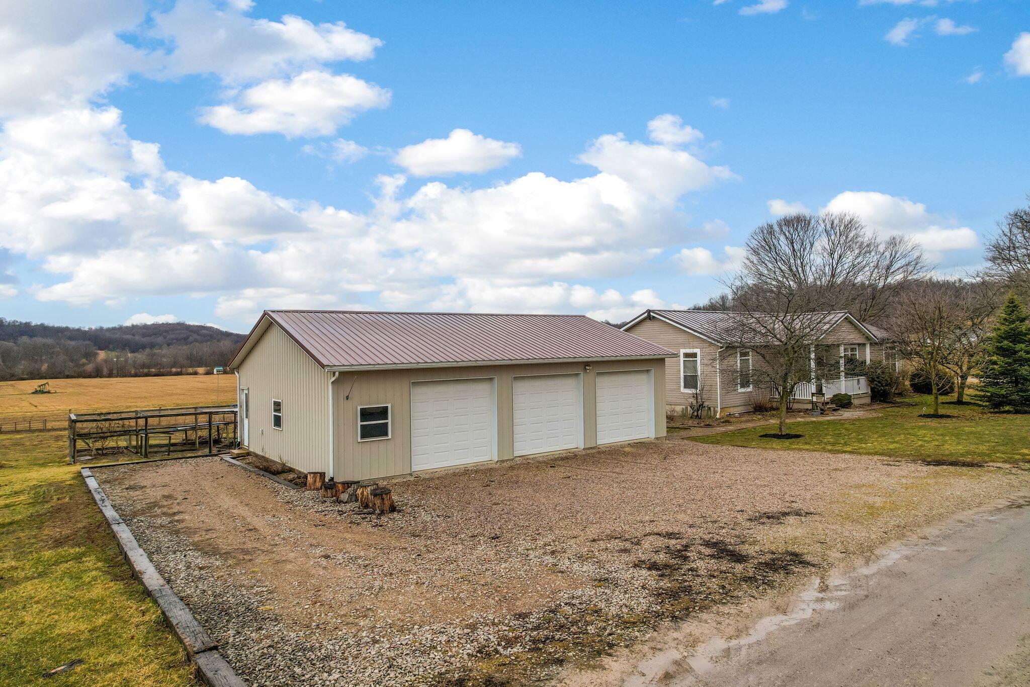 9001 Church Road, Frazeysburg, Ohio image 50