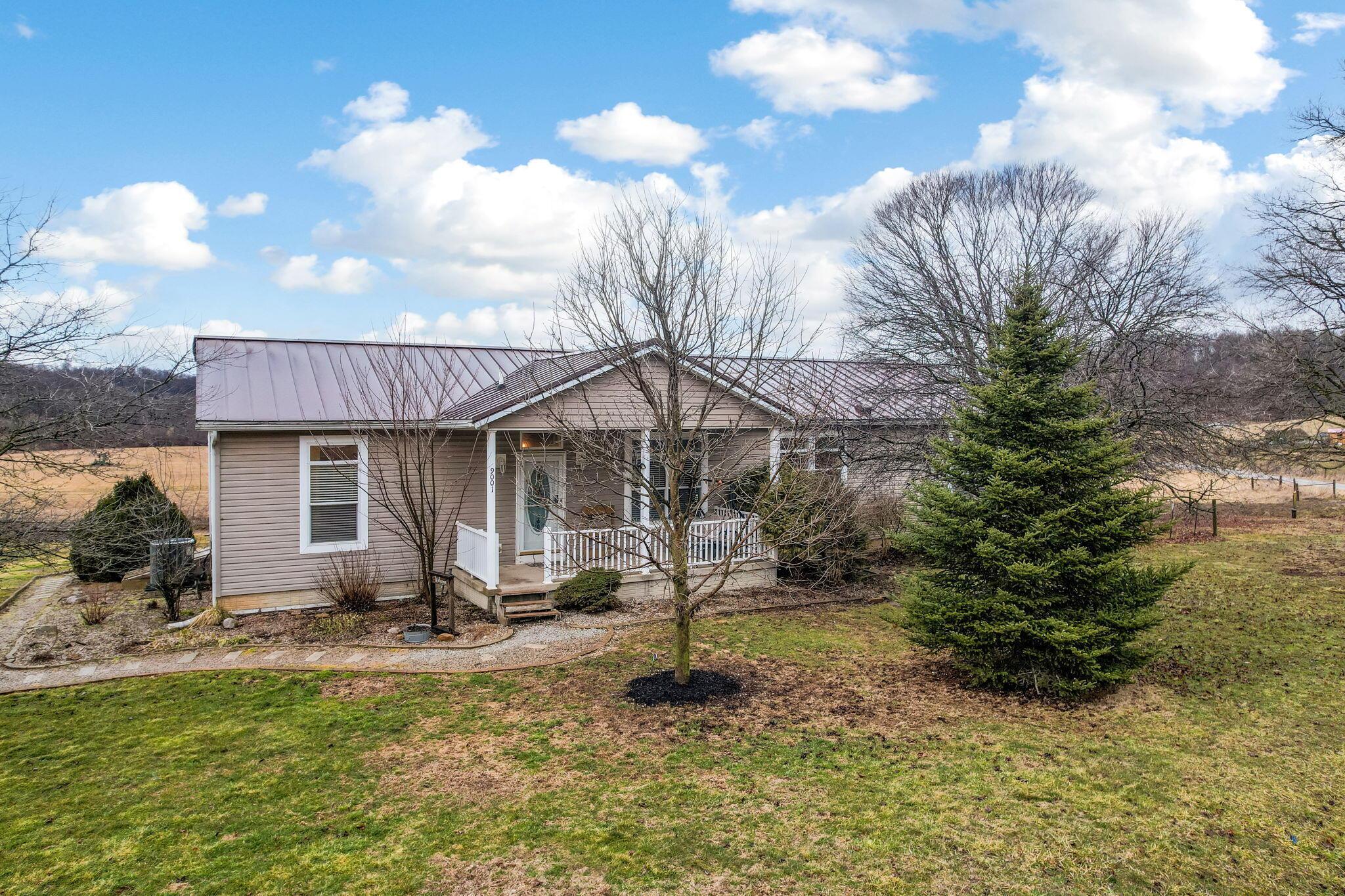 9001 Church Road, Frazeysburg, Ohio image 4