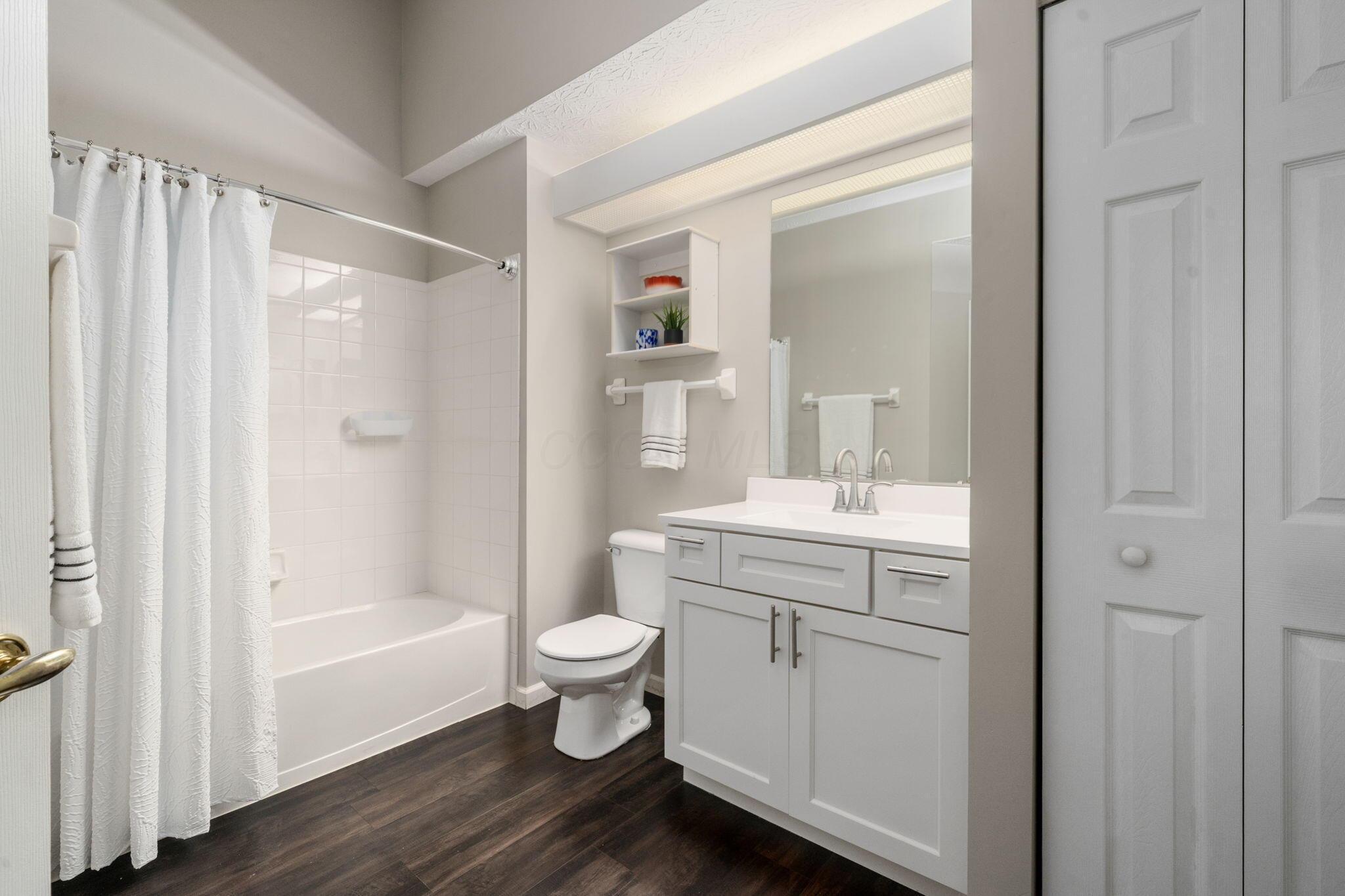 4592 Collingville Way, Columbus, Ohio image 24