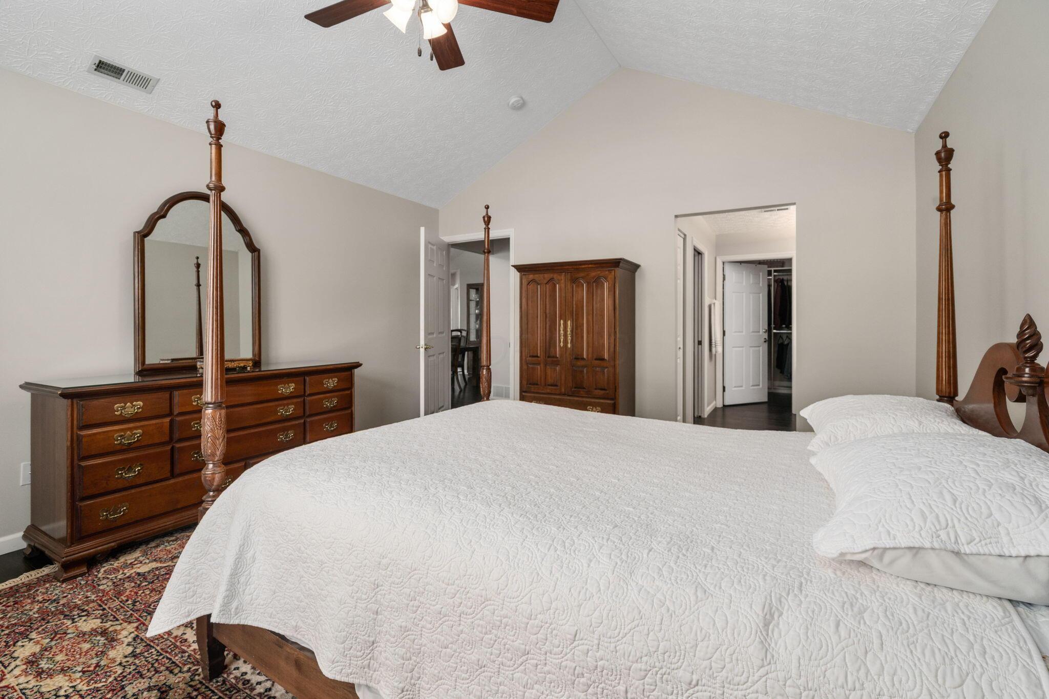 4592 Collingville Way, Columbus, Ohio image 11