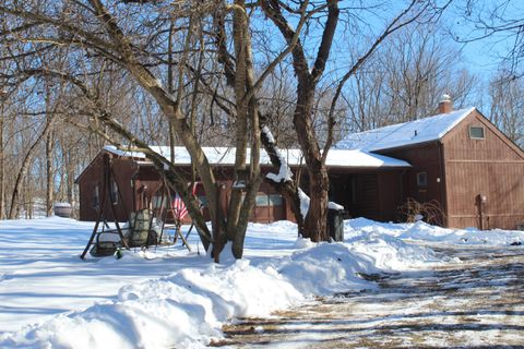 Photo of 3860 Pert Hill Road, Hopewell, OH 43746 (MLS # 226001970)