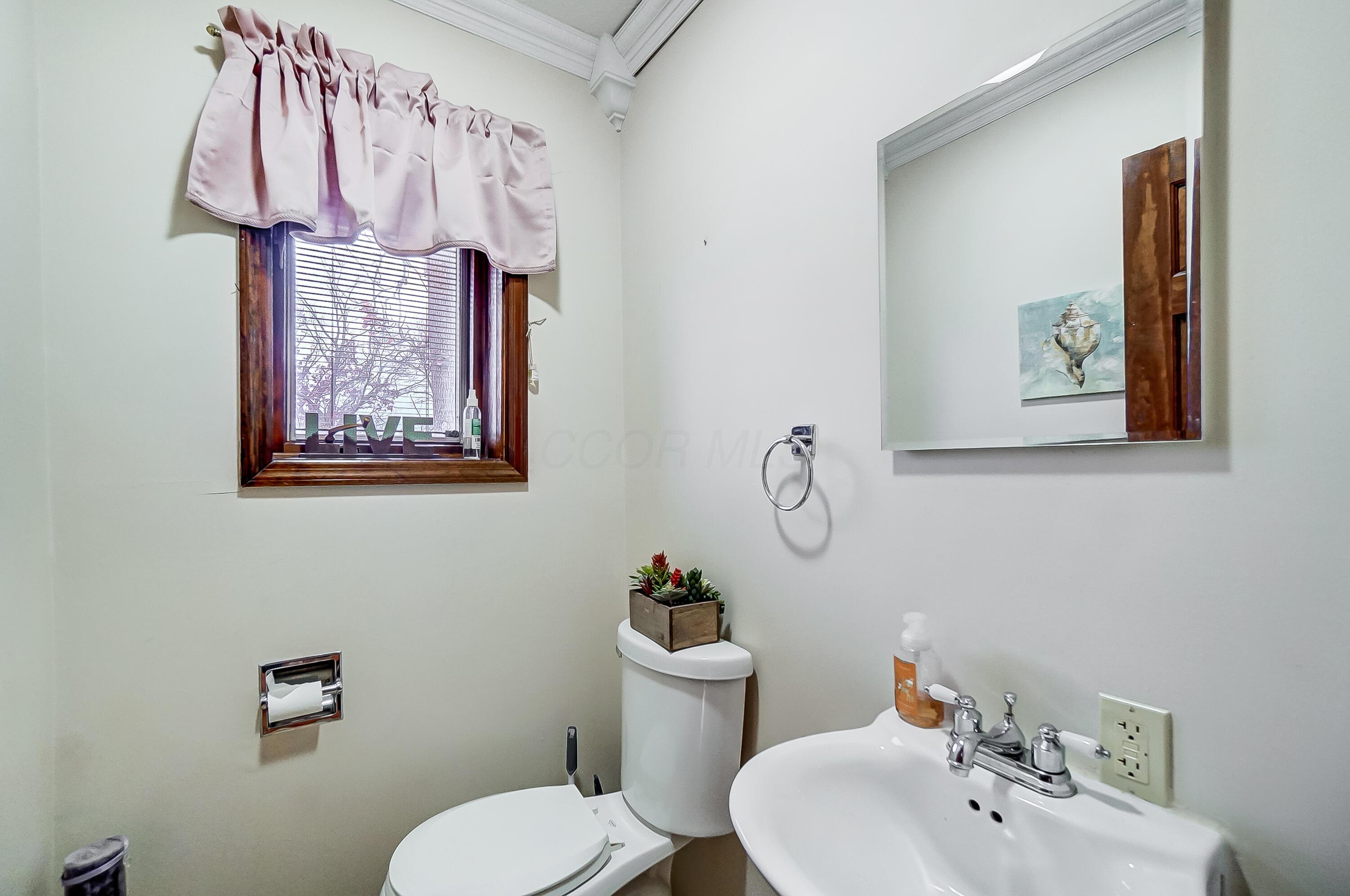 116 Forest Hills Boulevard, Waverly, Ohio image 14