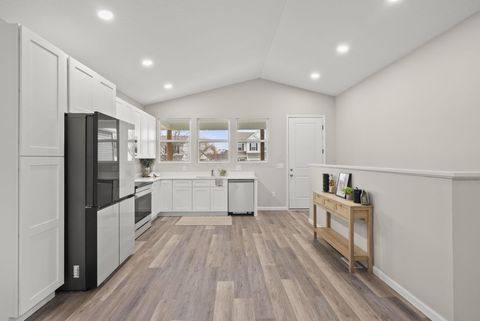 Tiny photo for 1597 Metcalfe Avenue, Obetz, OH 43207 (MLS # 226000740)