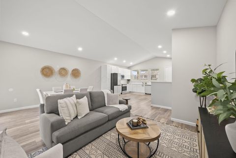 Tiny photo for 1597 Metcalfe Avenue, Obetz, OH 43207 (MLS # 226000740)