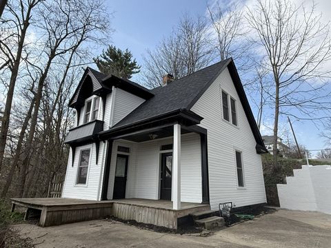 Photo of 229 N Spring Street, Logan, OH 43138 (MLS # 226010007)