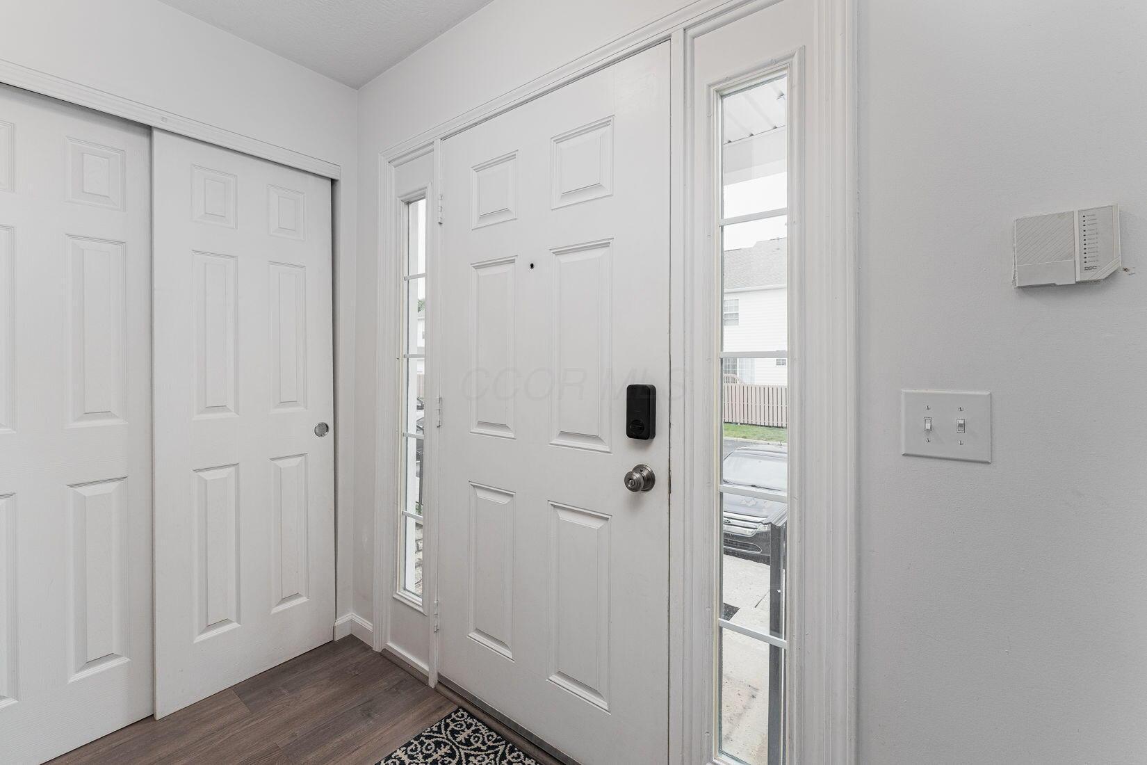 5989 Ferdinand Drive, New Albany, Ohio image 2