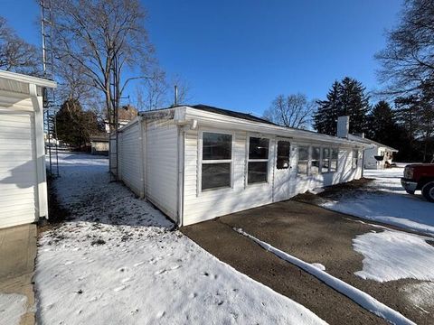 Photo of 655 Howard Street, Mount Vernon, OH 43050 (MLS # 226002069)