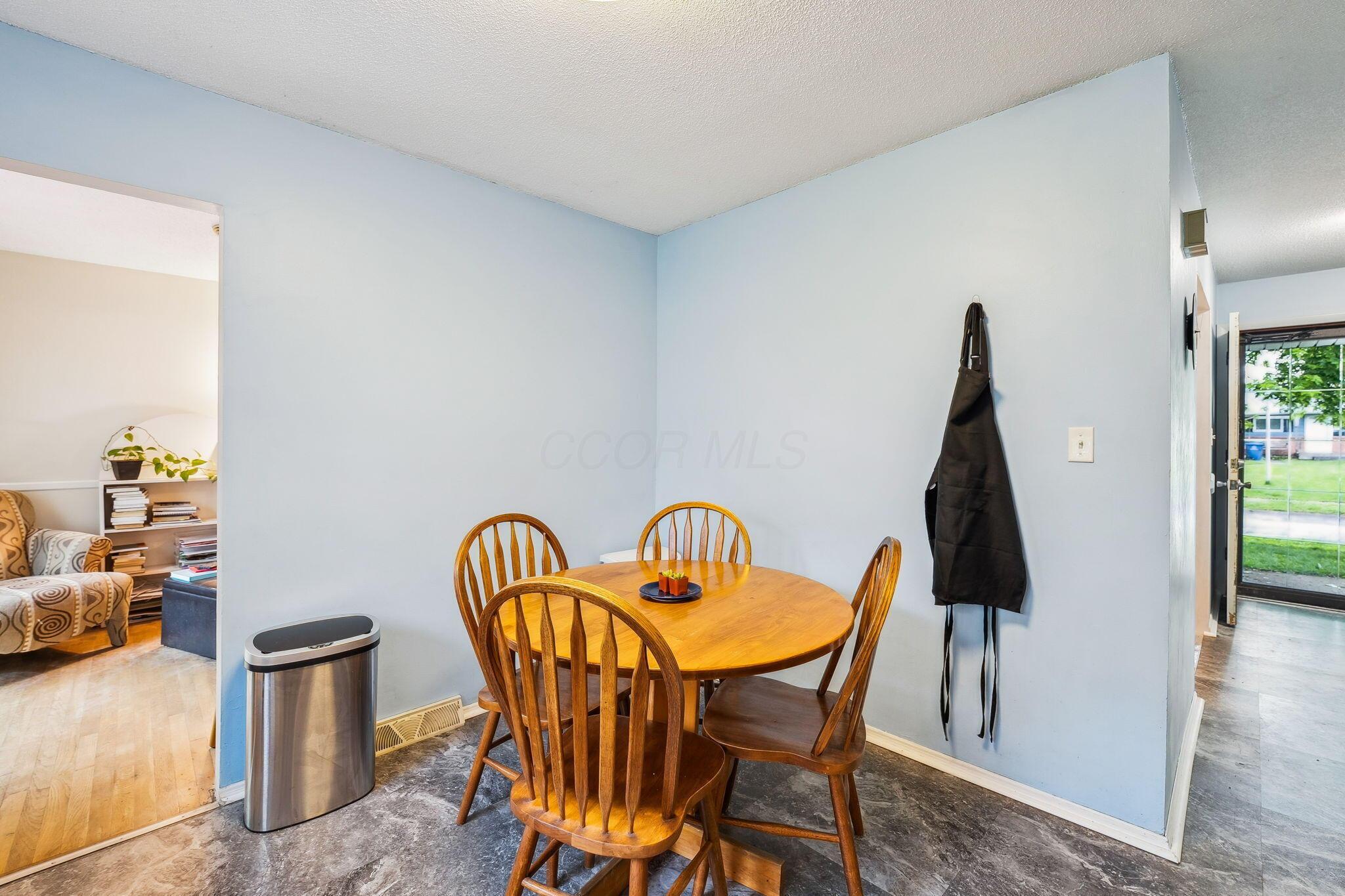 4750 Manitoba Court, Columbus, Ohio image 16