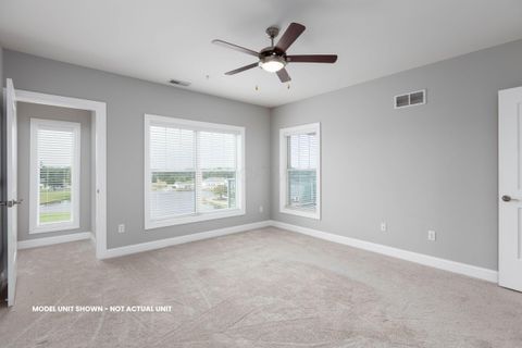 Tiny photo for 5177 HighPointe Lakes Drive 9202 #9202, Westerville, OH 43081 (MLS # 225018019)