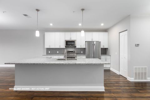 Tiny photo for 5177 HighPointe Lakes Drive 9202 #9202, Westerville, OH 43081 (MLS # 225018019)